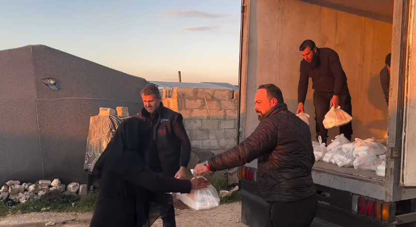 Suriye yetimhane iftar yemek dağıtımları